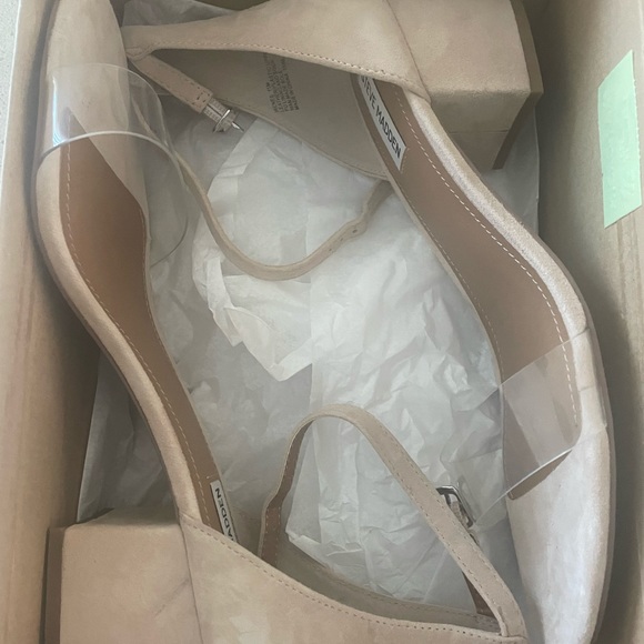 NWOT Steve Madden sandals size 11 new in box - Picture 6 of 7